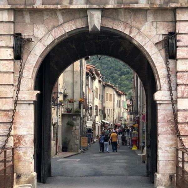 Maison Les Ramparts วิลล์ฟรานเช-เดอ-คองฟลองท์ ภายนอก รูปภาพ
